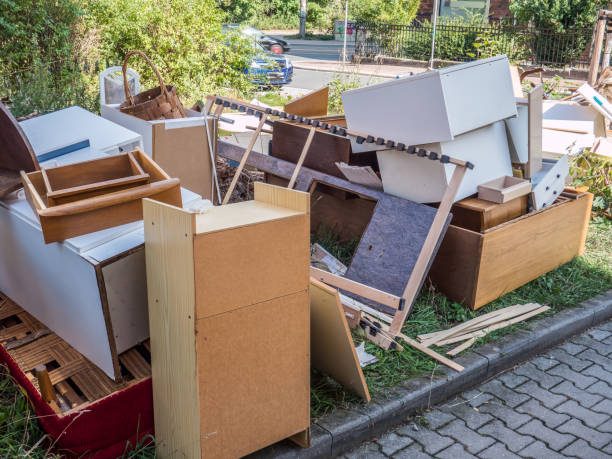 Best Professional Junk Removal  in Shelby, MT